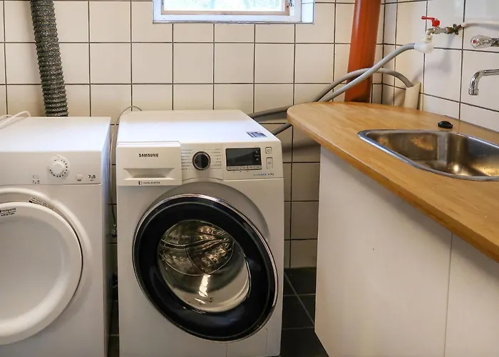 Semesterbostad Gamlahuset By Interhome